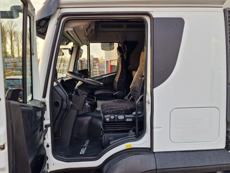 Iveco Stralis 330 Ladebordwand / Navi - Kravas automašīna ar slēgto virsbūvi: foto 5 Iveco Stralis 330 Ladebordwand / Navi - Kravas automašīna ar slēgto virsbūvi: foto 5