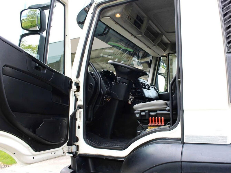 Iveco Stralis 460 - ANG abrollkipper - Pacēlājs ar āķi: foto 5 Iveco Stralis 460 - ANG abrollkipper - Pacēlājs ar āķi: foto 5