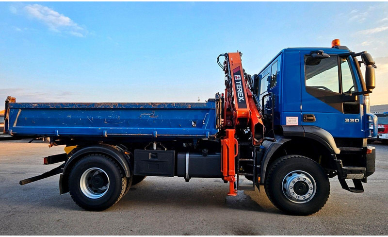 Iveco Trakker 190T33 4x4 M Tipper + Crane Atlas 120.2E līzingu Iveco Trakker 190T33 4x4 M Tipper + Crane Atlas 120.2E: foto 8 Iveco Trakker 190T33 4x4 M Tipper + Crane Atlas 120.2E līzingu Iveco Trakker 190T33 4x4 M Tipper + Crane Atlas 120.2E: foto 8