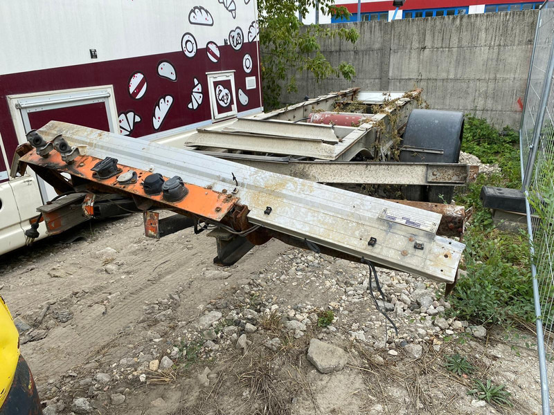 KLASI BE félpót - Törött alváz - Piekabe šasija: foto 1 KLASI BE félpót - Törött alváz - Piekabe šasija: foto 1