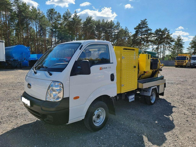 Kia Csatornatisztító - Asenizācijas mašīna: foto 2 Kia Csatornatisztító - Asenizācijas mašīna: foto 2