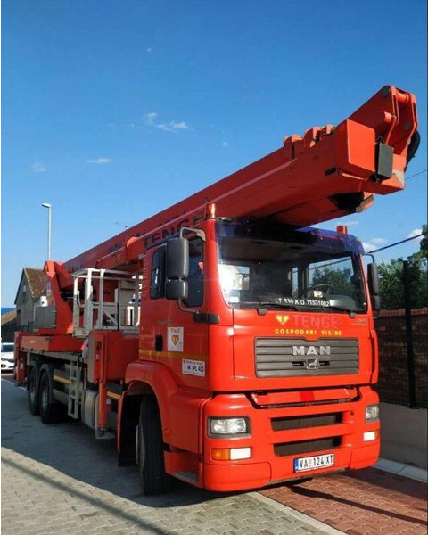 MAN TGA 26.350 6x4 Emelőkosaras 53m - Kravas automašīna, Kravas auto ar manipulatoru: foto 1 MAN TGA 26.350 6x4 Emelőkosaras 53m - Kravas automašīna, Kravas auto ar manipulatoru: foto 1