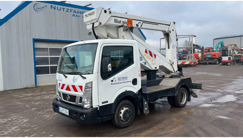 Nissan Palfinger P200A-NC 17m - Kravas automašīna, Kravas auto ar manipulatoru: foto 1 Nissan Palfinger P200A-NC 17m - Kravas automašīna, Kravas auto ar manipulatoru: foto 1