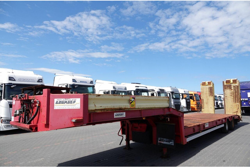 Louault LAWETA NISKOPODWOZIOWA / NAJAZDY HYDRAULICZNE / WCIĄGARKA / 2 OS - Puspiekabe zema profila platforma: foto 5 Louault LAWETA NISKOPODWOZIOWA / NAJAZDY HYDRAULICZNE / WCIĄGARKA / 2 OS - Puspiekabe zema profila platforma: foto 5