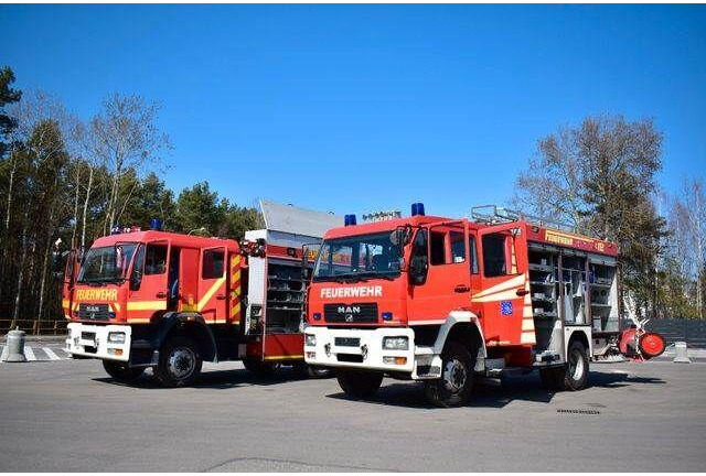 MAN 4x4 Firetruck Feuerwehr DOKA Expedition Camper - Ugunsdzēsēju mašīna: foto 3 MAN 4x4 Firetruck Feuerwehr DOKA Expedition Camper - Ugunsdzēsēju mašīna: foto 3