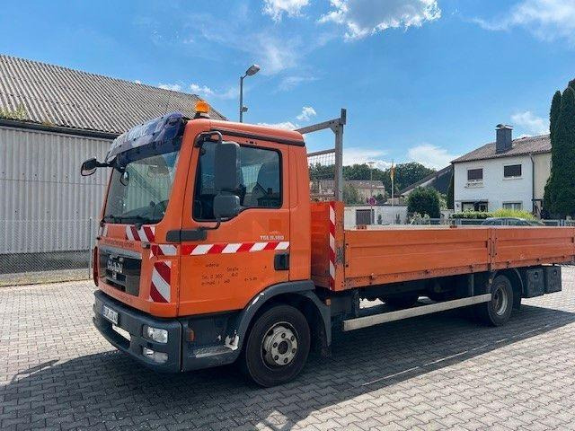MAN 8.180 TGL Klima , Luftfederung - Bortu kravas automašīna/ Platforma, Kravas auto ar manipulatoru: foto 2 MAN 8.180 TGL Klima , Luftfederung - Bortu kravas automašīna/ Platforma, Kravas auto ar manipulatoru: foto 2
