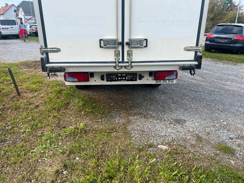 MAN TGE 3.180 4X4 - Komercauto refrižerators: foto 5 MAN TGE 3.180 4X4 - Komercauto refrižerators: foto 5