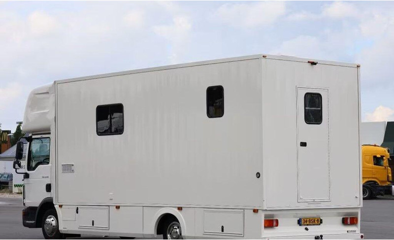 MAN TGL 8.190 - - Zirgu kravas automašīna: foto 4 MAN TGL 8.190 - - Zirgu kravas automašīna: foto 4