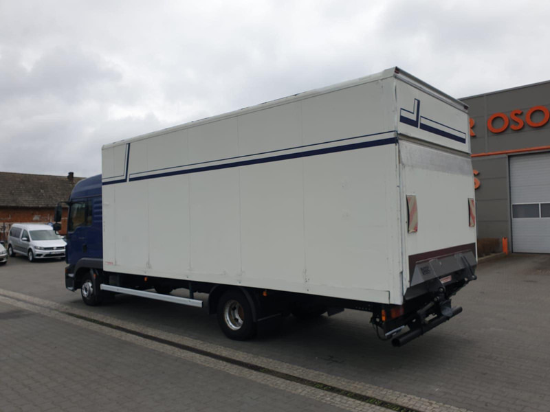 MAN TGL 8.220 EURO 5 CONTAINER+LIFT - Kravas automašīna ar slēgto virsbūvi: foto 3 MAN TGL 8.220 EURO 5 CONTAINER+LIFT - Kravas automašīna ar slēgto virsbūvi: foto 3