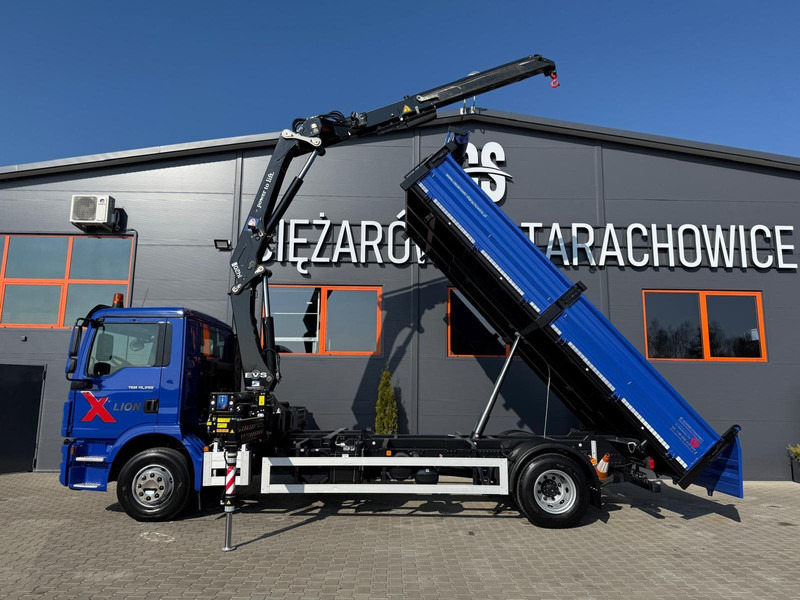 MAN TGM TGL 15.250 / E6 / wywrotka 3-S + HMF żuraw z pilotem / H - Kravas automašīna pašizgāzējs, Kravas auto ar manipulatoru: foto 2 MAN TGM TGL 15.250 / E6 / wywrotka 3-S + HMF żuraw z pilotem / H - Kravas automašīna pašizgāzējs, Kravas auto ar manipulatoru: foto 2