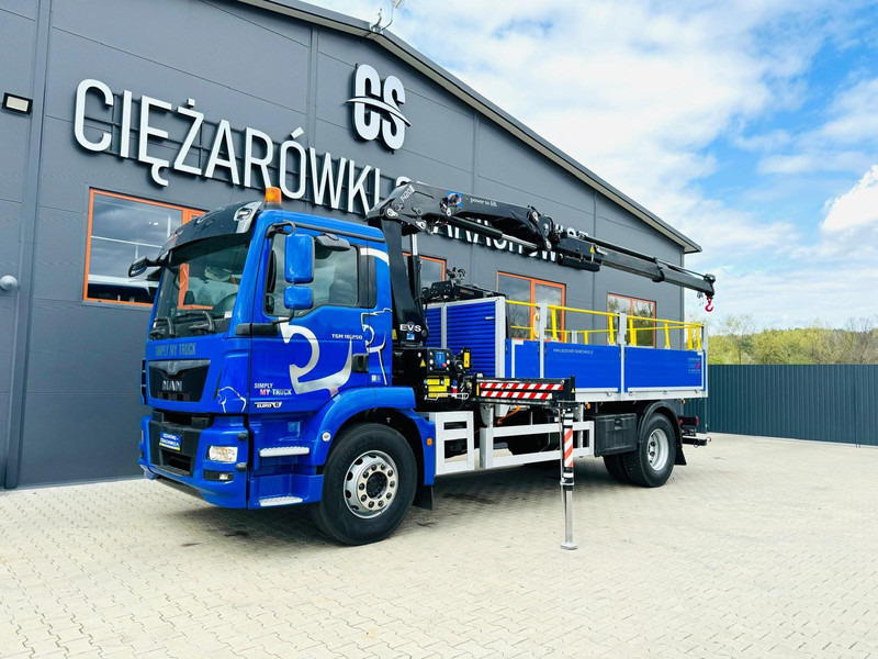 MAN TGM TGL TGS 18.250 - Bortu kravas automašīna/ Platforma, Kravas auto ar manipulatoru: foto 1 MAN TGM TGL TGS 18.250 - Bortu kravas automašīna/ Platforma, Kravas auto ar manipulatoru: foto 1