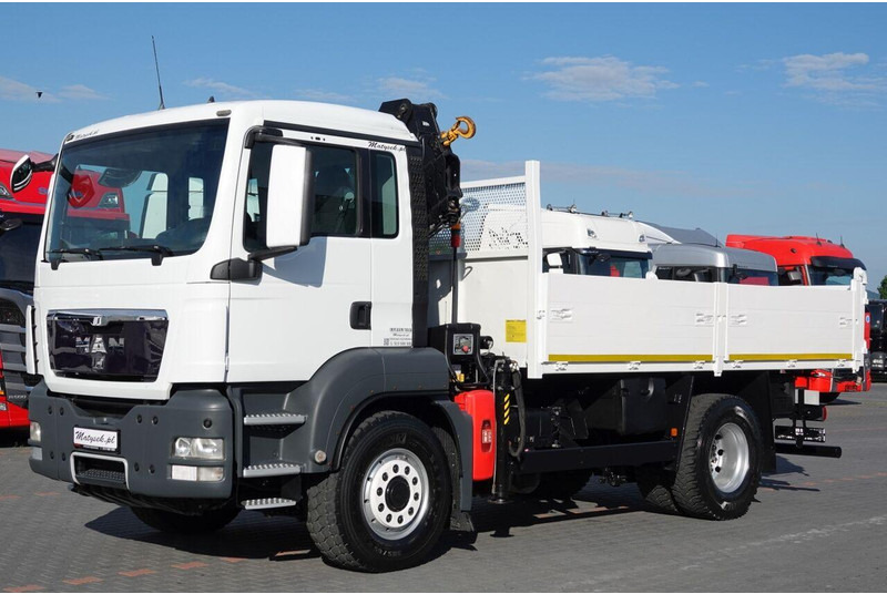 Kravas automašīna pašizgāzējs, Kravas auto ar manipulatoru MAN TGS 18.400 + HDS: foto 14