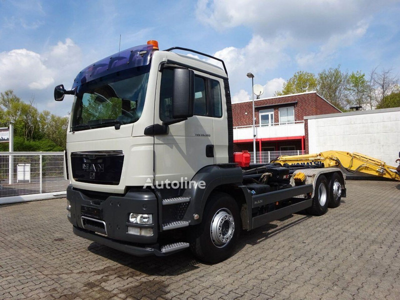 MAN TGS 26.320 - Hook lift truck - Pacēlājs ar āķi, Kravas auto ar manipulatoru: foto 2 MAN TGS 26.320 - Hook lift truck - Pacēlājs ar āķi, Kravas auto ar manipulatoru: foto 2