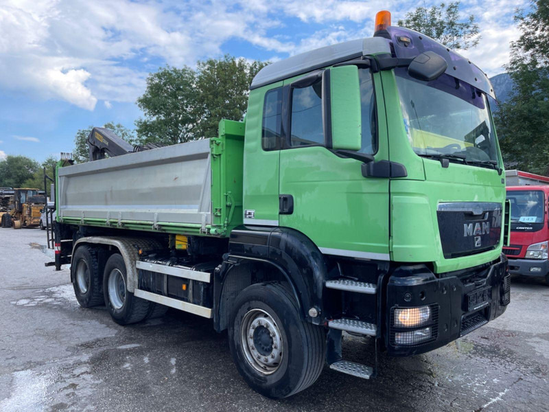 MAN TGS 26.400 6x4 Tipper + Crane PK 15002 - Kravas automašīna pašizgāzējs, Kravas auto ar manipulatoru: foto 2 MAN TGS 26.400 6x4 Tipper + Crane PK 15002 - Kravas automašīna pašizgāzējs, Kravas auto ar manipulatoru: foto 2