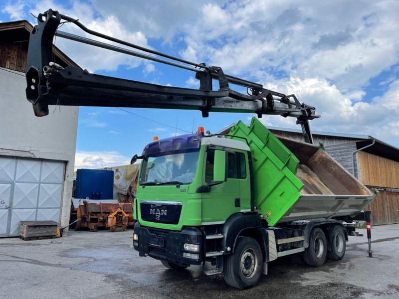 MAN TGS 26.400 6x4 Tipper + Crane PK 15002 - Kravas automašīna pašizgāzējs, Kravas auto ar manipulatoru: foto 1 MAN TGS 26.400 6x4 Tipper + Crane PK 15002 - Kravas automašīna pašizgāzējs, Kravas auto ar manipulatoru: foto 1
