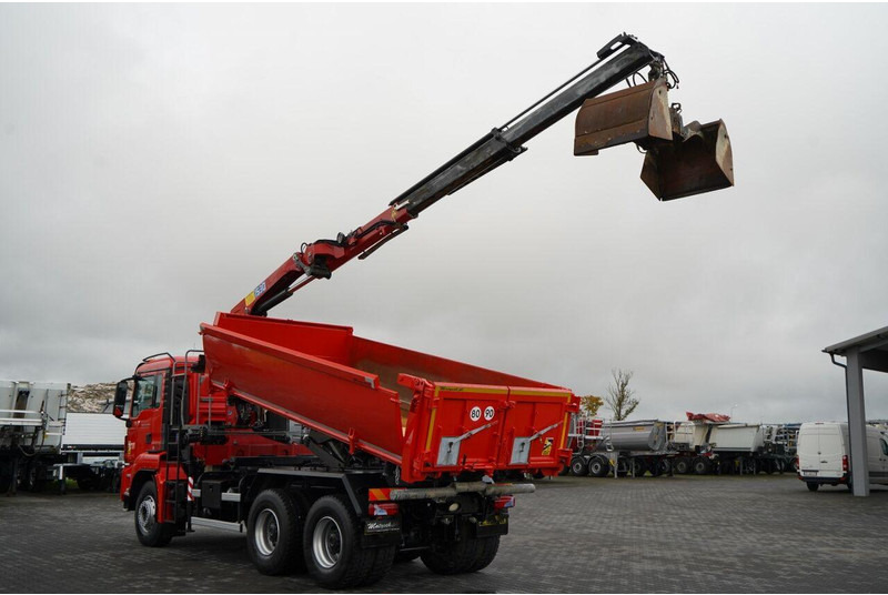 MAN TGS 26.400 / 6x4 / WYWROTKA 2 STRONNA + HDS HMF 1530 K2 / HYDR - Kravas automašīna pašizgāzējs, Kravas auto ar manipulatoru: foto 3 MAN TGS 26.400 / 6x4 / WYWROTKA 2 STRONNA + HDS HMF 1530 K2 / HYDR - Kravas automašīna pašizgāzējs, Kravas auto ar manipulatoru: foto 3