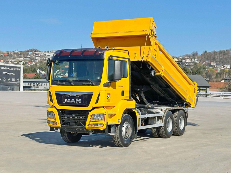 MAN TGS 33.440 * KIPPER 5,20 m + BORDMATIC * 6x4 - Kravas automašīna pašizgāzējs: foto 2 MAN TGS 33.440 * KIPPER 5,20 m + BORDMATIC * 6x4 - Kravas automašīna pašizgāzējs: foto 2