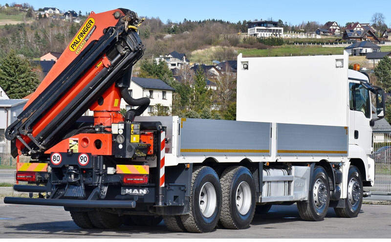 Bortu kravas automašīna/ Platforma, Kravas auto ar manipulatoru MAN TGS 35.500: foto 6
