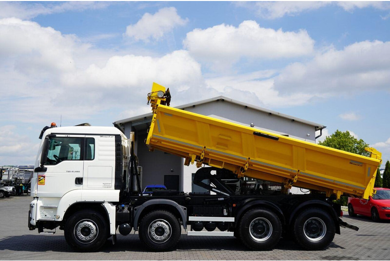 MAN TGS 41.460 / 8x8 / WYWROTKA / 2 STRONNA / BORDMATIC / HYDROBURTA - Kravas automašīna pašizgāzējs: foto 3 MAN TGS 41.460 / 8x8 / WYWROTKA / 2 STRONNA / BORDMATIC / HYDROBURTA - Kravas automašīna pašizgāzējs: foto 3