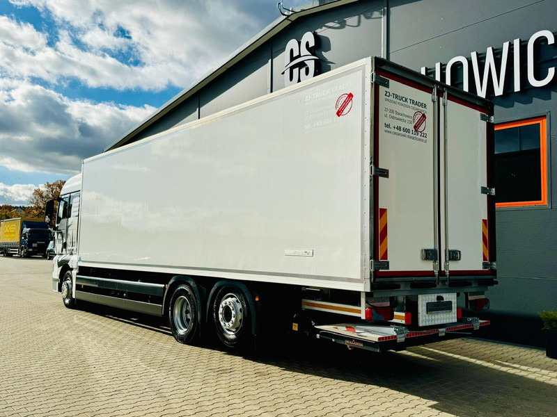 MAN TGX 26.440 // E6 // chłodnia z windą // 22 Epal // sypialka - Kravas automašīna refrižerators: foto 4 MAN TGX 26.440 // E6 // chłodnia z windą // 22 Epal // sypialka - Kravas automašīna refrižerators: foto 4