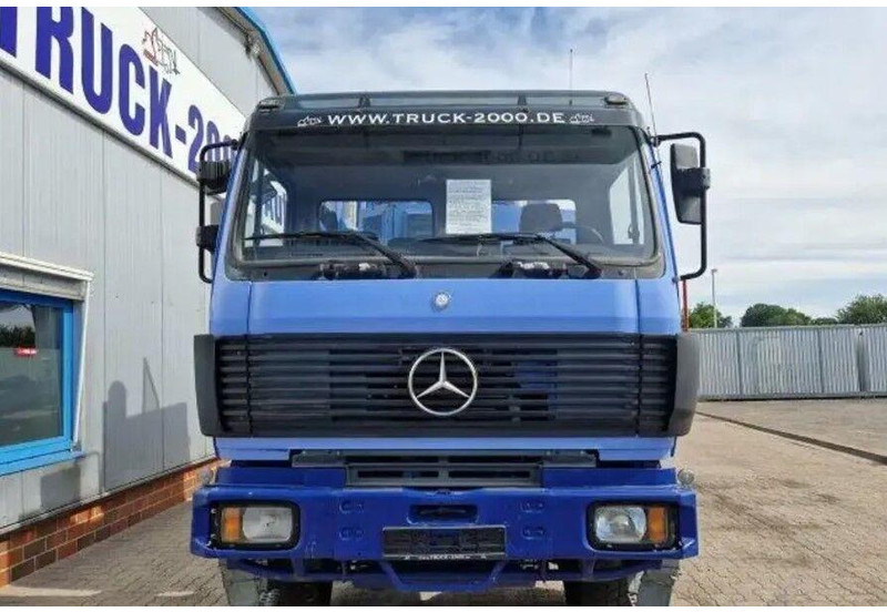 Mercedes-Benz 1831 4x4 Betonvágó - Asfalta ieklāšanas tehnika: foto 4 Mercedes-Benz 1831 4x4 Betonvágó - Asfalta ieklāšanas tehnika: foto 4