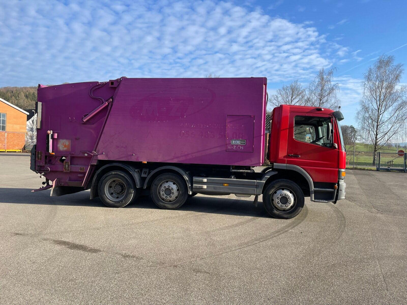 Mercedes-Benz 2128 Szemétszállító - Atkritumu vedējs: foto 3 Mercedes-Benz 2128 Szemétszállító - Atkritumu vedējs: foto 3