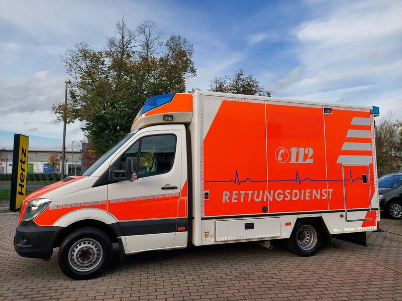 Mercedes-Benz 519 CDI Ambulance - Ātrās palīdzības mašīna: foto 4 Mercedes-Benz 519 CDI Ambulance - Ātrās palīdzības mašīna: foto 4