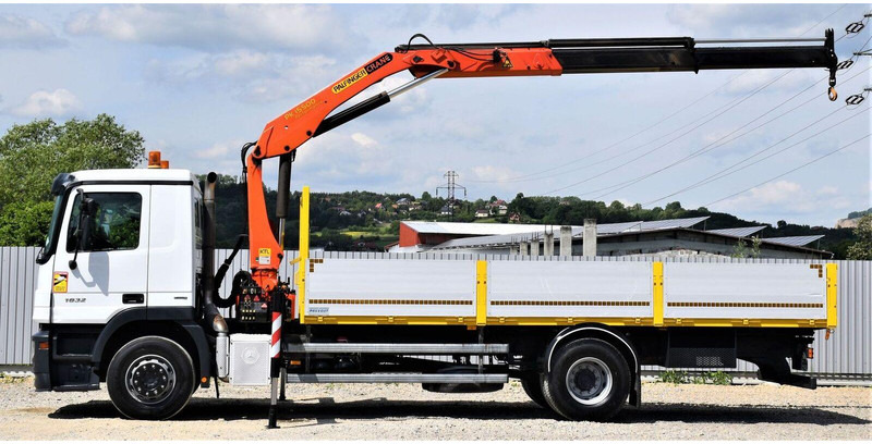 Mercedes-Benz ACTROS 1832 - Kravas automašīna pašizgāzējs, Kravas auto ar manipulatoru: foto 5 Mercedes-Benz ACTROS 1832 - Kravas automašīna pašizgāzējs, Kravas auto ar manipulatoru: foto 5