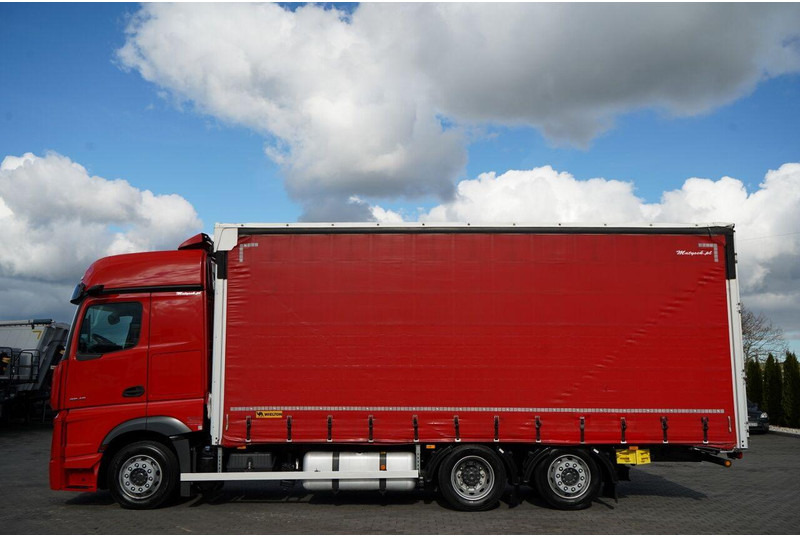 Mercedes-Benz ACTROS 2545 / SOLÓWKA / 6x2 / OŚ PODNOSZONA / BIG SPACE / WIELT - Kravas automašīna ar tentu: foto 2 Mercedes-Benz ACTROS 2545 / SOLÓWKA / 6x2 / OŚ PODNOSZONA / BIG SPACE / WIELT - Kravas automašīna ar tentu: foto 2