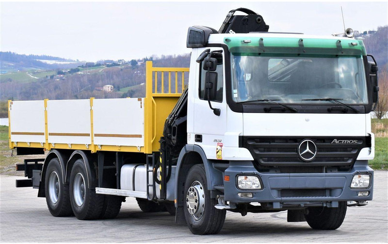 Mercedes-Benz ACTROS 2632 - Bortu kravas automašīna/ Platforma, Kravas auto ar manipulatoru: foto 3 Mercedes-Benz ACTROS 2632 - Bortu kravas automašīna/ Platforma, Kravas auto ar manipulatoru: foto 3