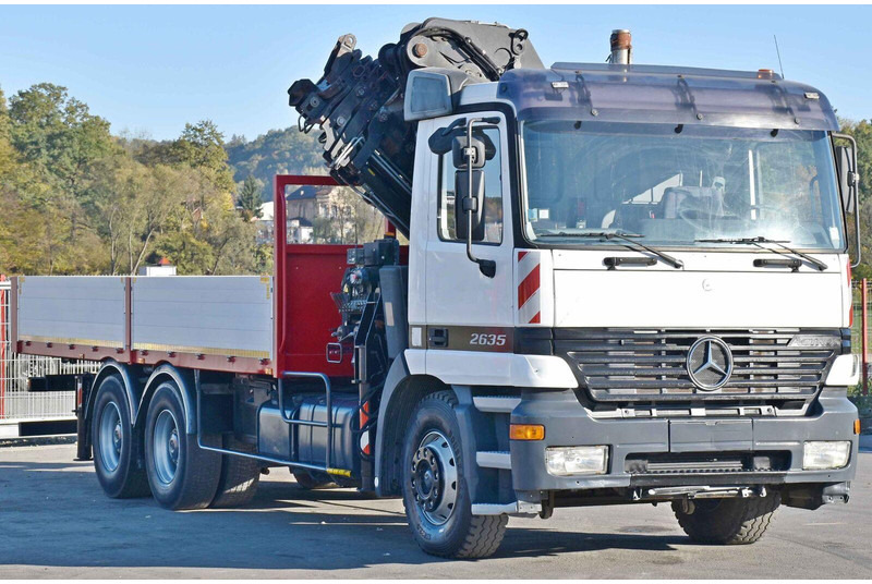 Mercedes-Benz ACTROS 2635 Pritsche - Bortu kravas automašīna/ Platforma, Kravas auto ar manipulatoru: foto 3 Mercedes-Benz ACTROS 2635 Pritsche - Bortu kravas automašīna/ Platforma, Kravas auto ar manipulatoru: foto 3