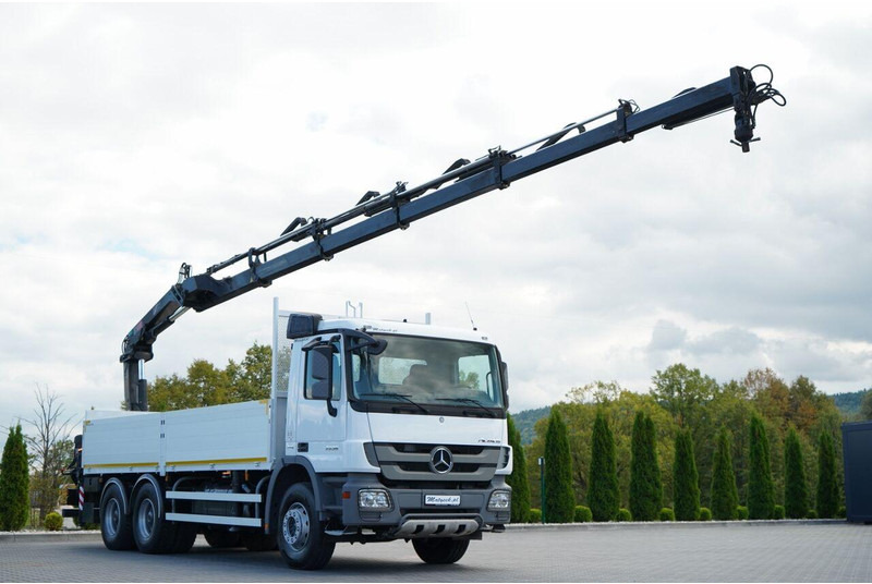 Mercedes-Benz ACTROS 2636 / 6x4 / SKRZYNIOWY 6,5 M + HDS HIAB / MOCNA PODŁOGA - Bortu kravas automašīna/ Platforma, Kravas auto ar manipulatoru: foto 1 Mercedes-Benz ACTROS 2636 / 6x4 / SKRZYNIOWY 6,5 M + HDS HIAB / MOCNA PODŁOGA - Bortu kravas automašīna/ Platforma, Kravas auto ar manipulatoru: foto 1