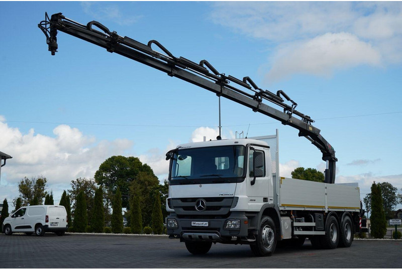 Mercedes-Benz ACTROS 2636 / 6x4 / SKRZYNIOWY 6,5 M + HDS HIAB / MOCNA PODŁOGA - Bortu kravas automašīna/ Platforma, Kravas auto ar manipulatoru: foto 2 Mercedes-Benz ACTROS 2636 / 6x4 / SKRZYNIOWY 6,5 M + HDS HIAB / MOCNA PODŁOGA - Bortu kravas automašīna/ Platforma, Kravas auto ar manipulatoru: foto 2
