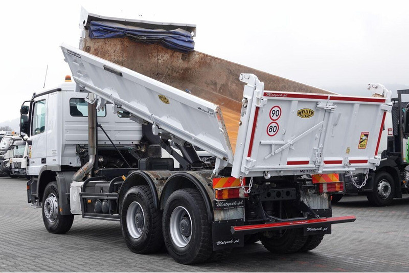 Mercedes-Benz ACTROS 3336 / 6x4 / WYWROTKA / BORDMATIC / HYDROBURTA / MEILLER - Kravas automašīna pašizgāzējs: foto 4 Mercedes-Benz ACTROS 3336 / 6x4 / WYWROTKA / BORDMATIC / HYDROBURTA / MEILLER - Kravas automašīna pašizgāzējs: foto 4