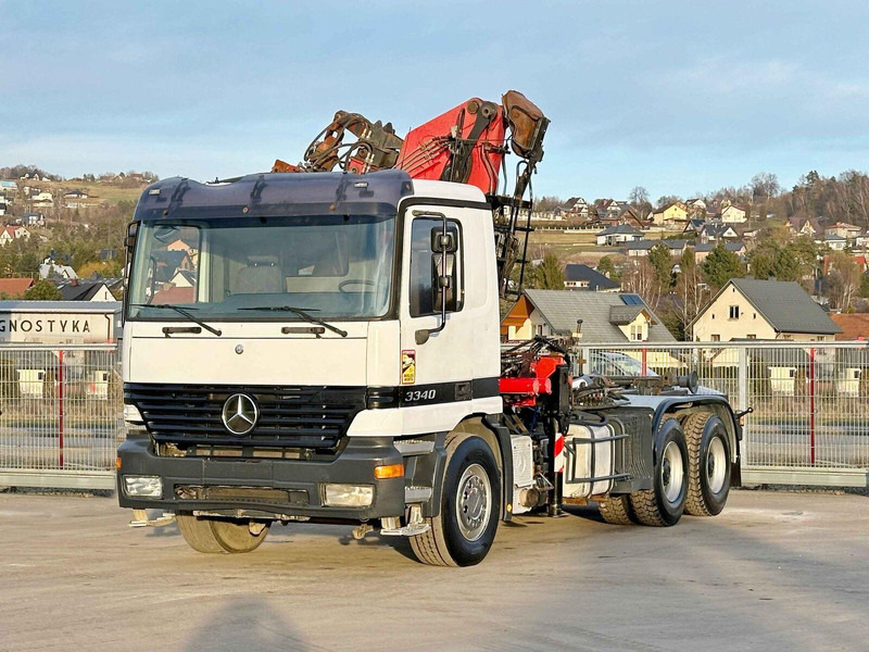 Mercedes-Benz ACTROS 3340 * ABROLLKIPPER * EPSILON E245ZA /6x4 - Pacēlājs ar āķi, Kravas auto ar manipulatoru: foto 2 Mercedes-Benz ACTROS 3340 * ABROLLKIPPER * EPSILON E245ZA /6x4 - Pacēlājs ar āķi, Kravas auto ar manipulatoru: foto 2