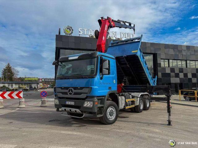 Mercedes-Benz ACTROS 3341 6x6 HMF 4220 K4 CRANE KIPPER - Kravas automašīna pašizgāzējs, Kravas auto ar manipulatoru: foto 5 Mercedes-Benz ACTROS 3341 6x6 HMF 4220 K4 CRANE KIPPER - Kravas automašīna pašizgāzējs, Kravas auto ar manipulatoru: foto 5