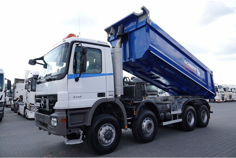 Mercedes-Benz ACTROS 4141 - Kravas automašīna pašizgāzējs: foto 2 Mercedes-Benz ACTROS 4141 - Kravas automašīna pašizgāzējs: foto 2