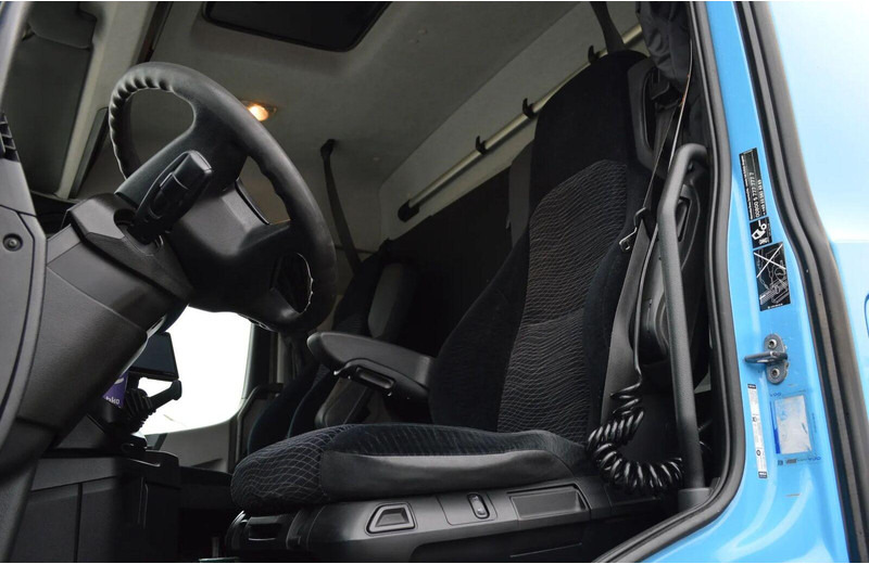 Mercedes-Benz ANTOS 2540 REFRIGERATOR + LIFT + SIDE DOOR līzingu Mercedes-Benz ANTOS 2540 REFRIGERATOR + LIFT + SIDE DOOR: foto 12 Mercedes-Benz ANTOS 2540 REFRIGERATOR + LIFT + SIDE DOOR līzingu Mercedes-Benz ANTOS 2540 REFRIGERATOR + LIFT + SIDE DOOR: foto 12