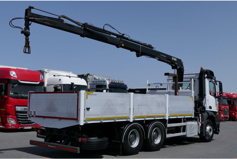 Mercedes-Benz AROCS 2633 - Bortu kravas automašīna/ Platforma, Kravas auto ar manipulatoru: foto 5 Mercedes-Benz AROCS 2633 - Bortu kravas automašīna/ Platforma, Kravas auto ar manipulatoru: foto 5