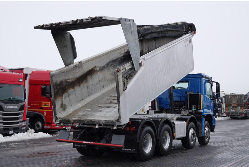 Mercedes-Benz AROCS 3243 / 8x4 / WYWROTKA 20m3 / TYLNOZSYP / EURO 6 / OPONY 10 - Kravas automašīna pašizgāzējs: foto 5 Mercedes-Benz AROCS 3243 / 8x4 / WYWROTKA 20m3 / TYLNOZSYP / EURO 6 / OPONY 10 - Kravas automašīna pašizgāzējs: foto 5