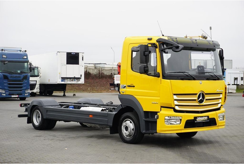 Mercedes-Benz ATEGO / 1224 / ACC / EURO 6 / PODWOZIE DO ZABUDOWY / DŁ. 4,8 M - Šasija kravas automašīna: foto 1 Mercedes-Benz ATEGO / 1224 / ACC / EURO 6 / PODWOZIE DO ZABUDOWY / DŁ. 4,8 M - Šasija kravas automašīna: foto 1