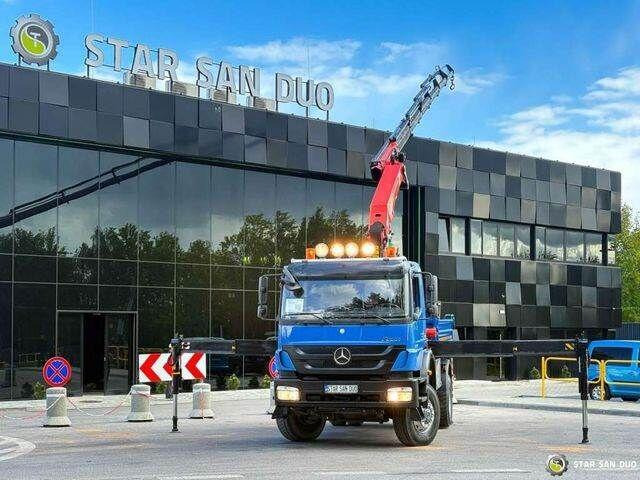 Mercedes-Benz AXOR 1833 4x4 Palfinger PK 22002 EH Crane Winch - Kravas automašīna pašizgāzējs, Kravas auto ar manipulatoru: foto 3 Mercedes-Benz AXOR 1833 4x4 Palfinger PK 22002 EH Crane Winch - Kravas automašīna pašizgāzējs, Kravas auto ar manipulatoru: foto 3