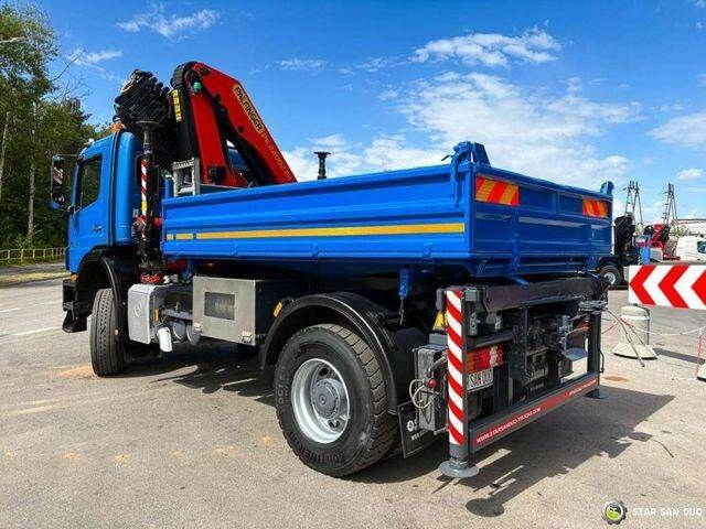 Kravas automašīna pašizgāzējs, Kravas auto ar manipulatoru Mercedes-Benz AXOR 1833 4x4 Palfinger PK 22002 EH Crane Winch: foto 8