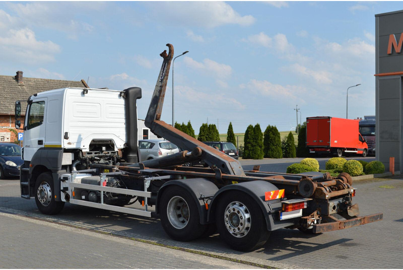 Mercedes-Benz AXOR 2543 HOOK JANCO HS20 14T KLIMA WEBASTO Bed Steering Axle Au - Pacēlājs ar āķi: foto 3 Mercedes-Benz AXOR 2543 HOOK JANCO HS20 14T KLIMA WEBASTO Bed Steering Axle Au - Pacēlājs ar āķi: foto 3