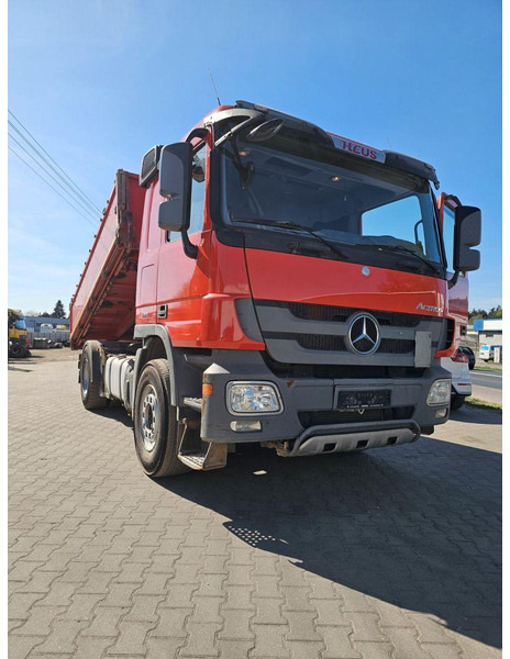 Mercedes-Benz Actros 1846 // 2013r // Meiller Kipper 3 - Kravas automašīna pašizgāzējs: foto 2 Mercedes-Benz Actros 1846 // 2013r // Meiller Kipper 3 - Kravas automašīna pašizgāzējs: foto 2