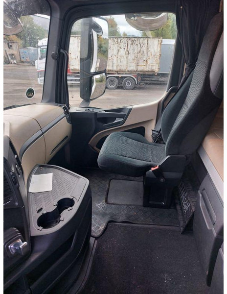 Mercedes-Benz Actros 2646 - Pacēlājs ar āķi: foto 5 Mercedes-Benz Actros 2646 - Pacēlājs ar āķi: foto 5