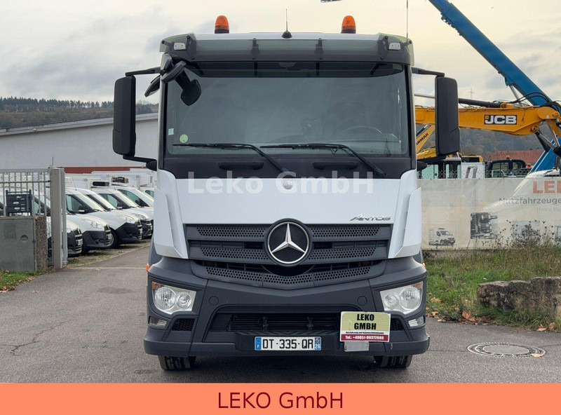 Mercedes-Benz Antos 2540 - Bortu kravas automašīna/ Platforma, Kravas auto ar manipulatoru: foto 4 Mercedes-Benz Antos 2540 - Bortu kravas automašīna/ Platforma, Kravas auto ar manipulatoru: foto 4