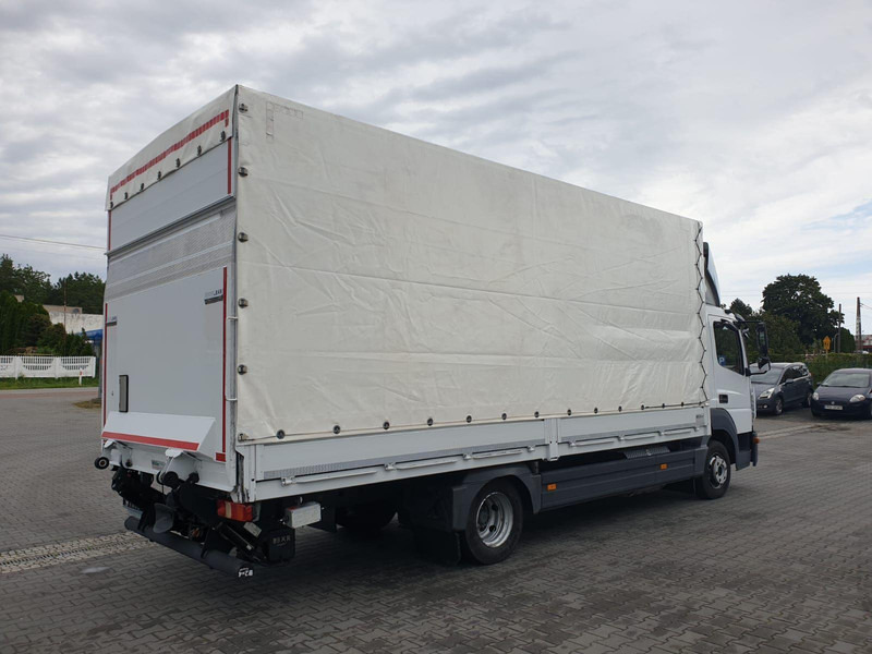 Mercedes-Benz Atego 818 TILT+LIFT 1.HAND 72000km !! - Kravas automašīna ar slēgto virsbūvi: foto 3 Mercedes-Benz Atego 818 TILT+LIFT 1.HAND 72000km !! - Kravas automašīna ar slēgto virsbūvi: foto 3