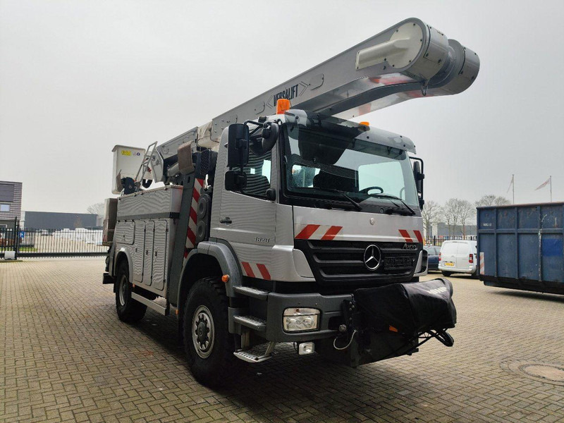 Mercedes-Benz Axor 1824 - Lifting basket - Autopacēlājs, Kravas auto ar manipulatoru: foto 3 Mercedes-Benz Axor 1824 - Lifting basket - Autopacēlājs, Kravas auto ar manipulatoru: foto 3