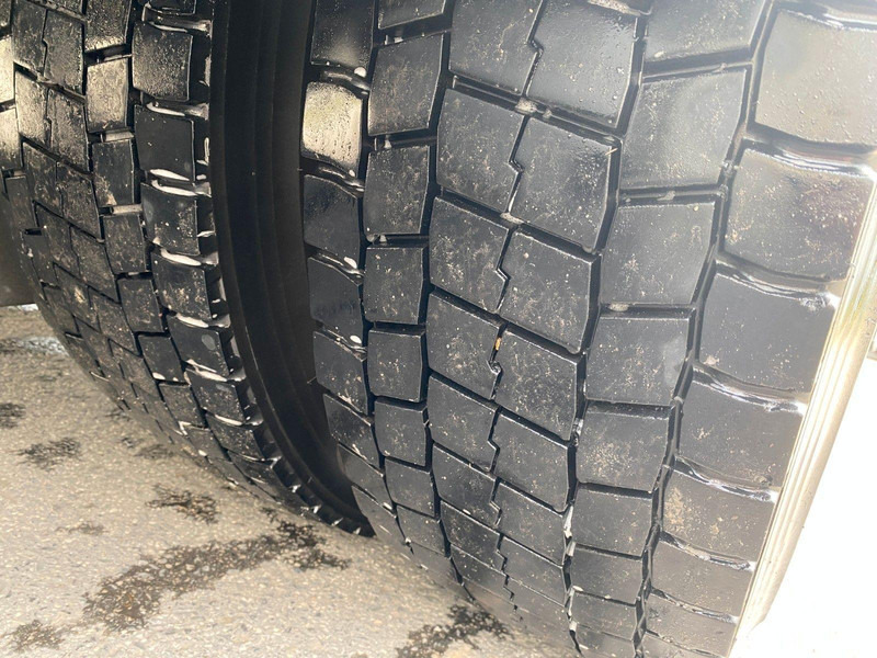 Kravas automašīna pašizgāzējs Mercedes-Benz Axor 1829: foto 20 Kravas automašīna pašizgāzējs Mercedes-Benz Axor 1829: foto 20